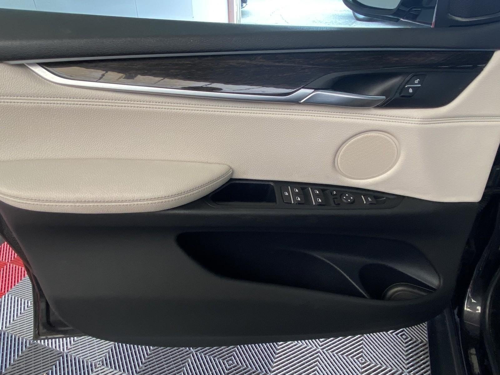 Used 2018 BMW X5 xDrive35i AWD/4WD image 21