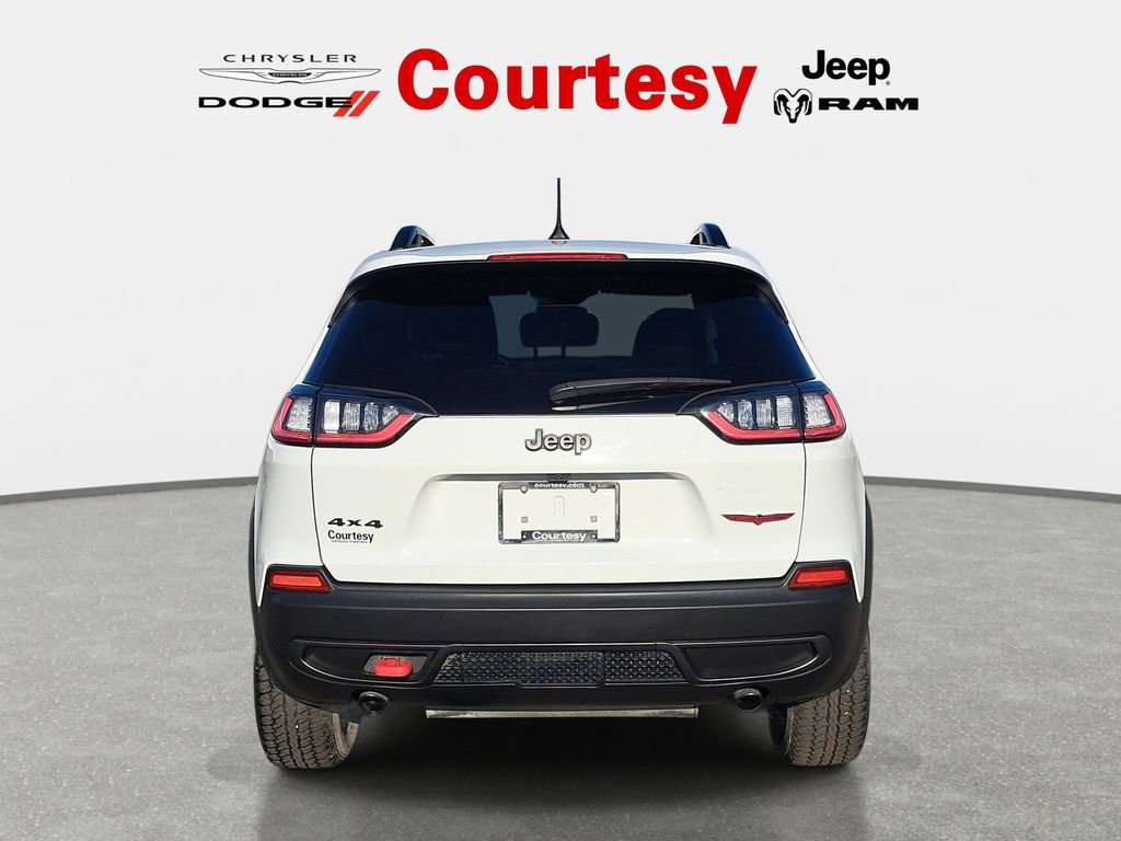 Certified 2022 Jeep Cherokee Trailhawk w/ Comfort/Convenience Group AWD/4WD image 7