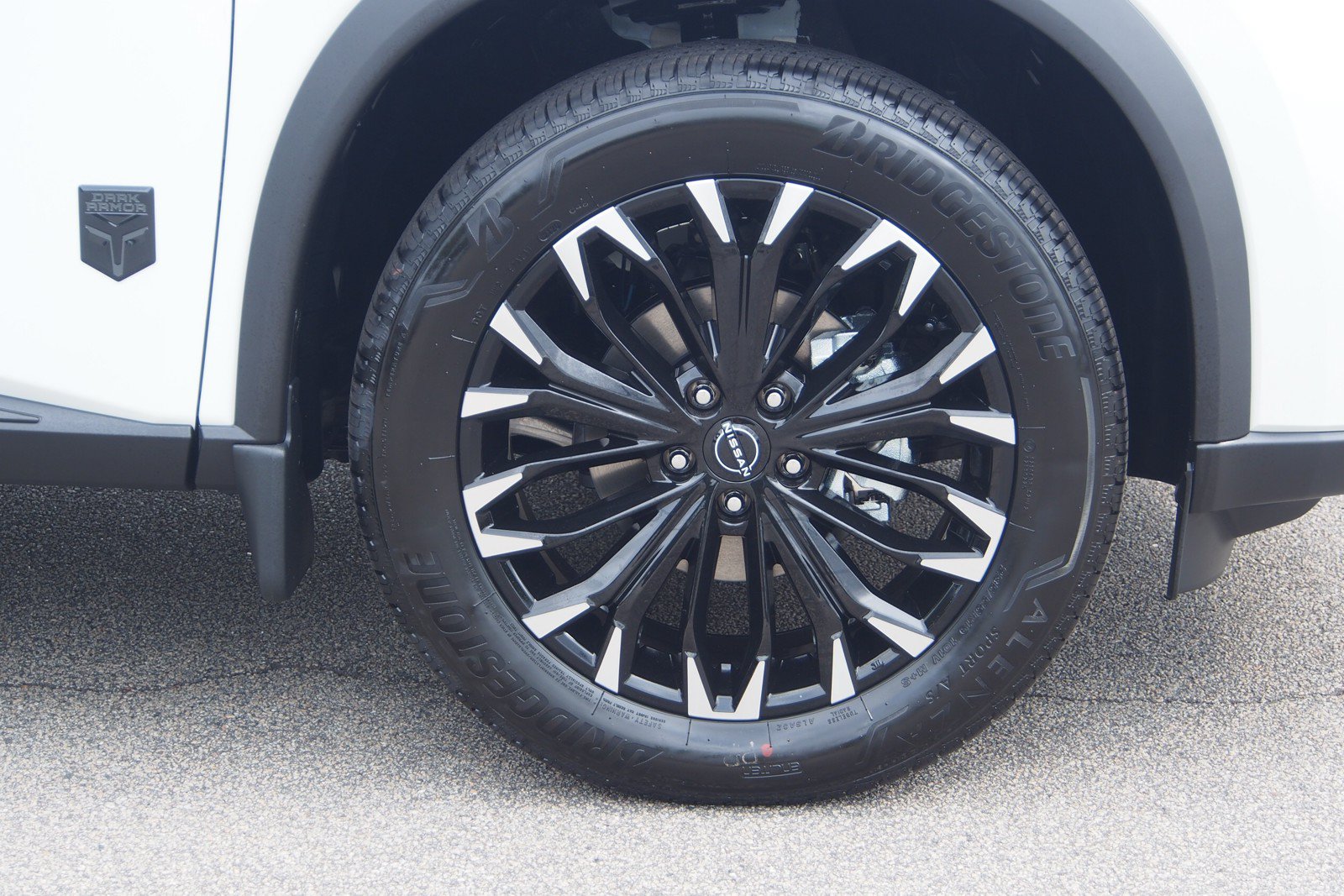 New 2026 Nissan Rogue Dark Armor FWD image 9
