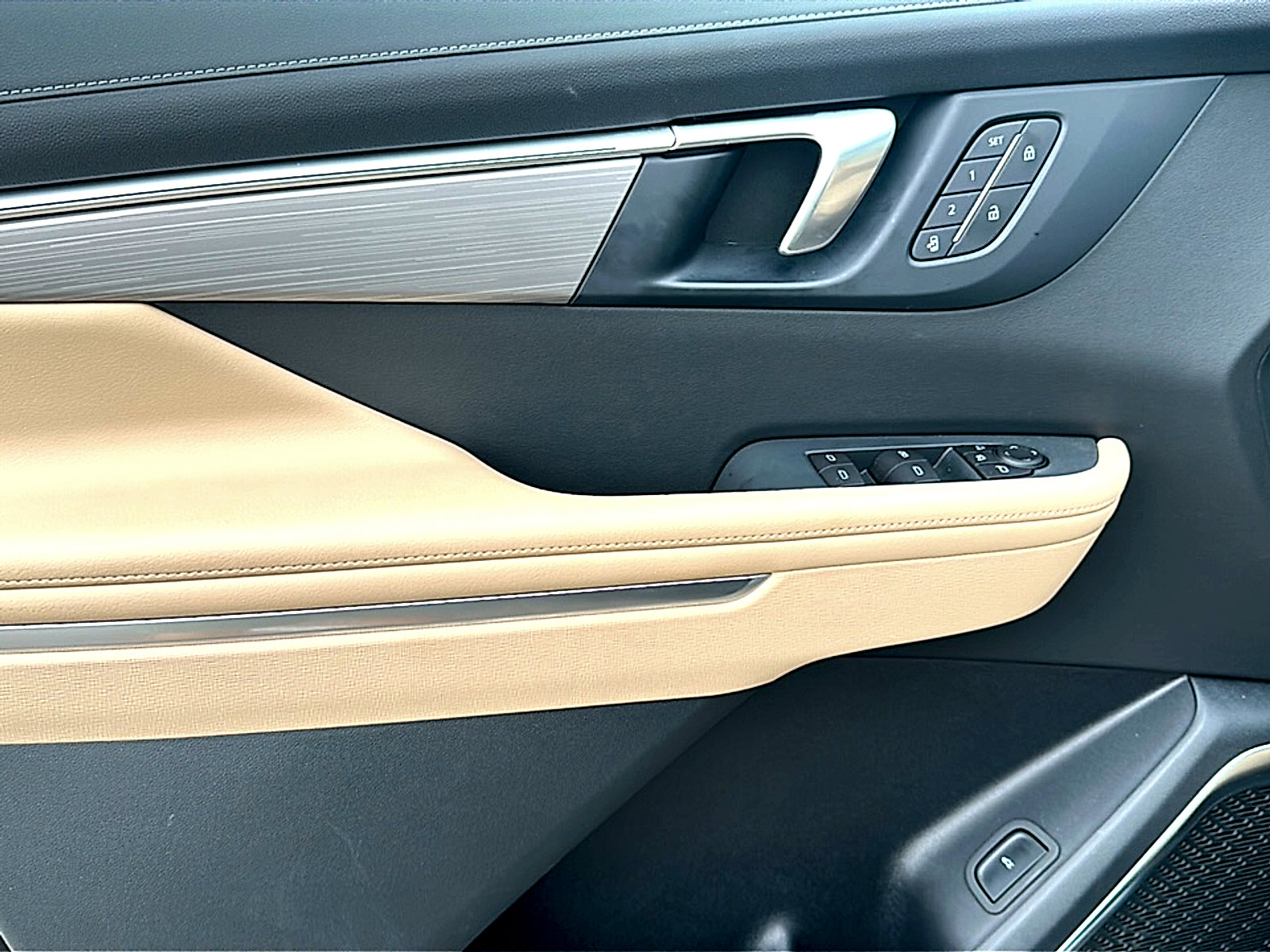 New 2026 Buick Enclave Preferred w/ Super Cruise Package image 13