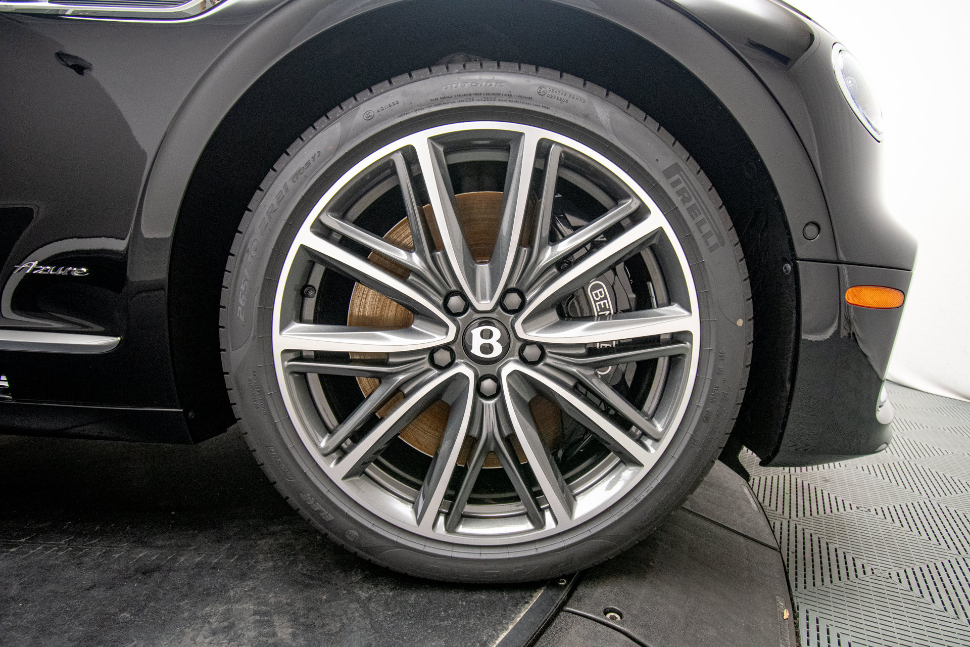 New 2026 Bentley Flying Spur V8 AWD/4WD image 42
