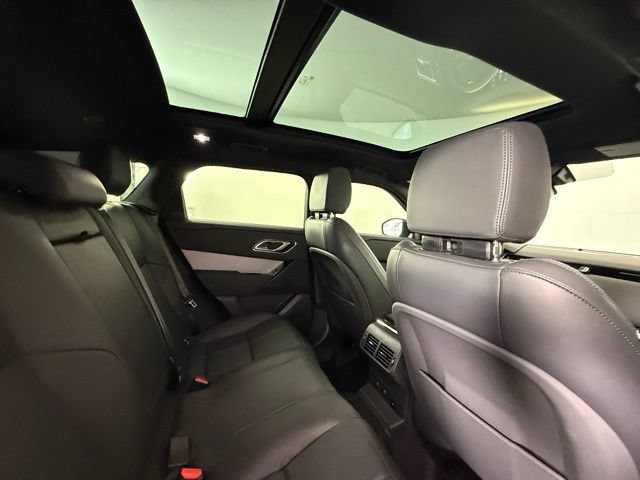 Certified 2025 Land Rover Range Rover Velar S AWD/4WD image 38