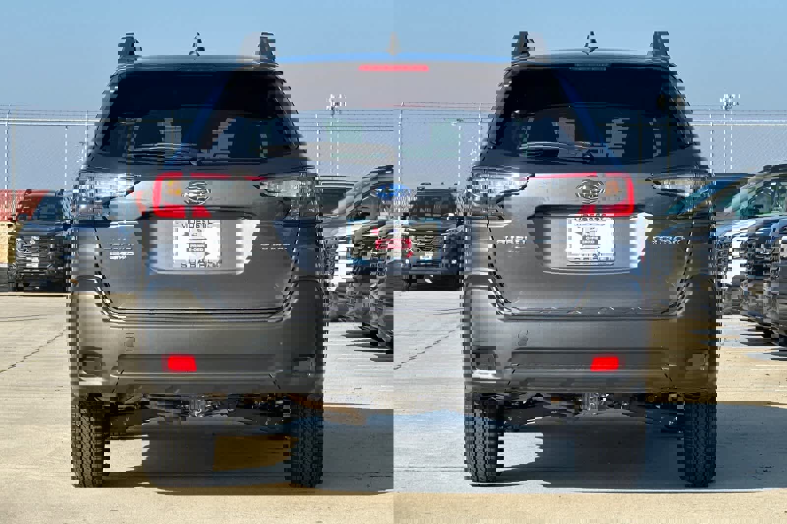 Certified 2025 Subaru Outback Premium w/ Popular Package #1 image 4