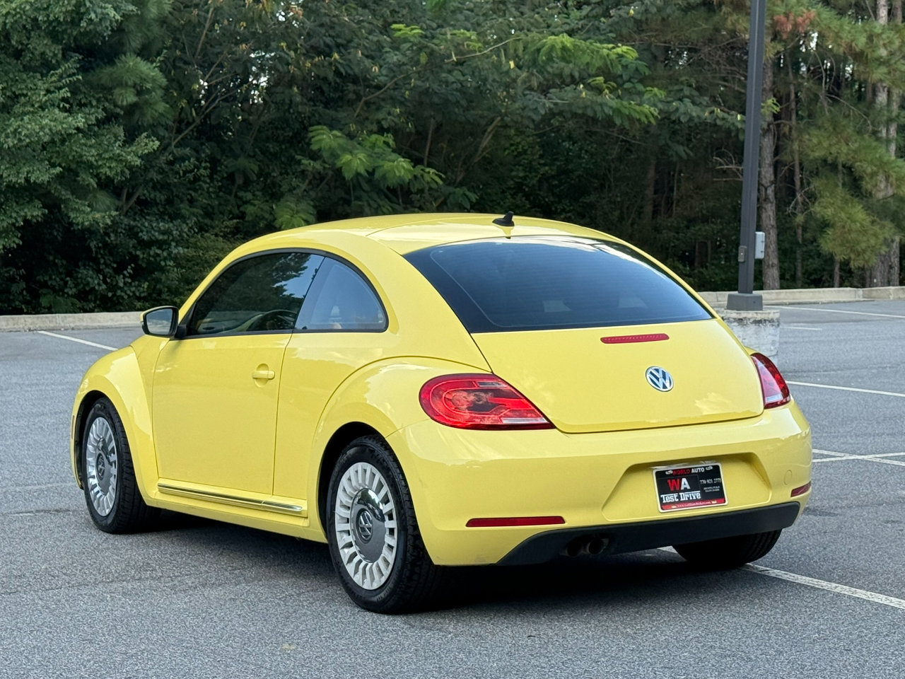 Used 2014 Volkswagen Beetle 1.8T image 6