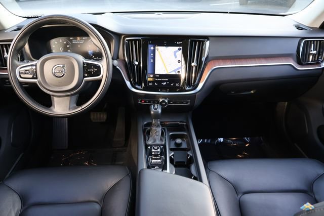 Used 2019 Volvo S60 T5 Momentum w/ Multimedia Package image 17