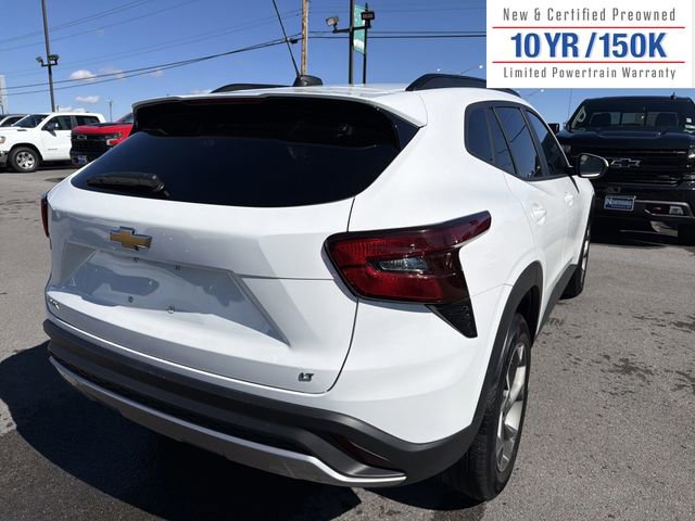 Used 2024 Chevrolet Trax LT w/ LT Convenience Package image 7