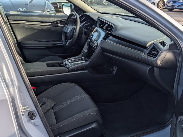 Used 2020 Honda Civic EX image 9