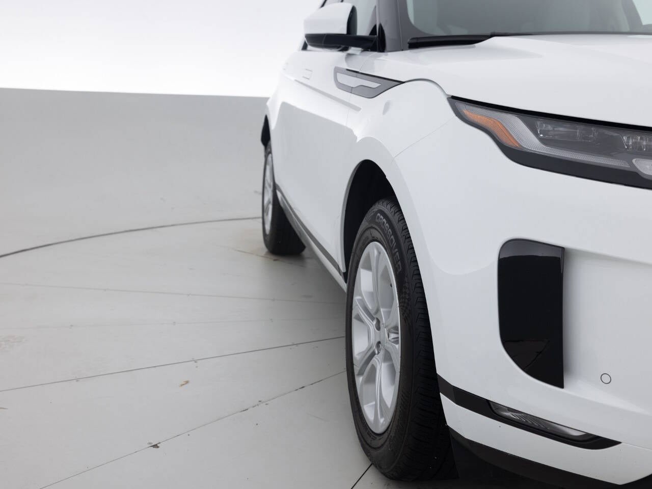 Used 2020 Land Rover Range Rover Evoque S AWD/4WD image 11