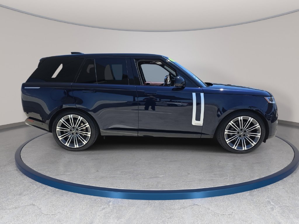 Certified 2023 Land Rover Range Rover Autobiography AWD/4WD image 4