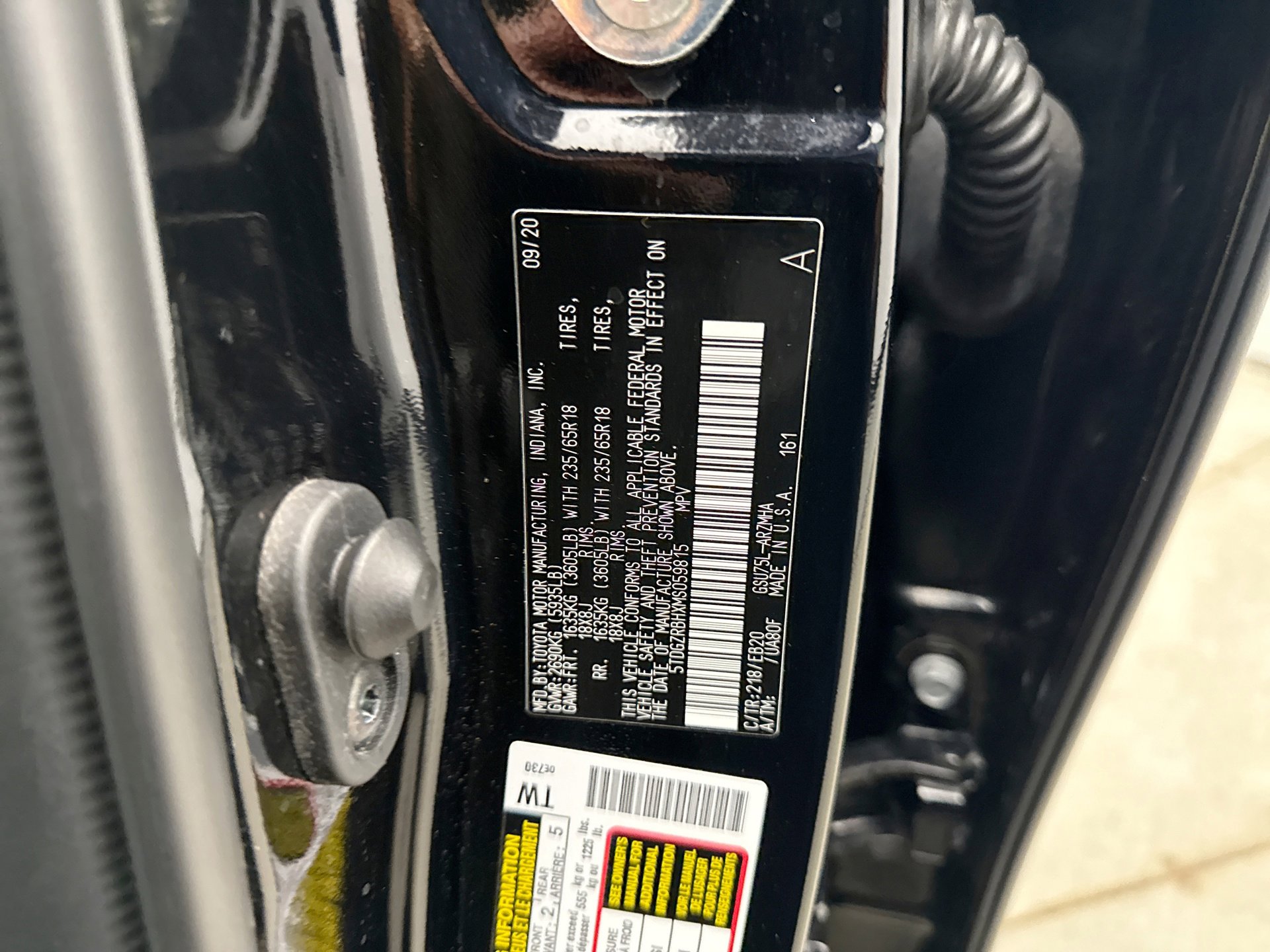 Used 2021 Toyota Highlander XLE image 11