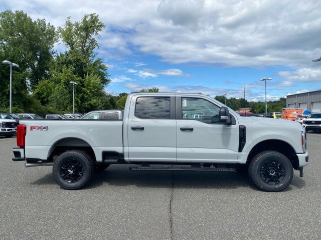 New 2026 Ford F250 XL w/ STX Appearance Package AWD/4WD image 6