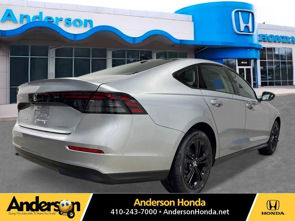 Used 2025 Honda Accord SE image 6