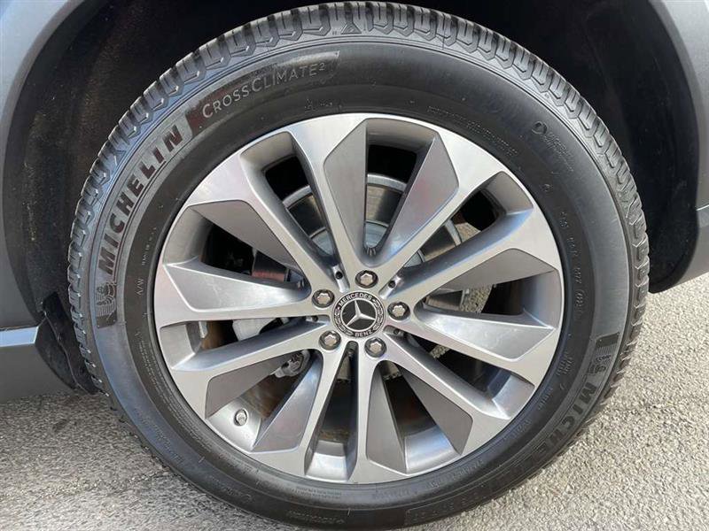 Used 2020 Mercedes-Benz GLE 350 4MATIC w/ Premium Package image 11