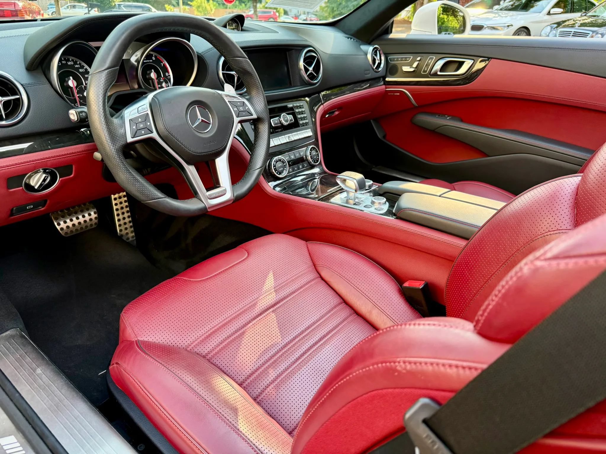 Used 2013 Mercedes-Benz SL 63 AMG image 39