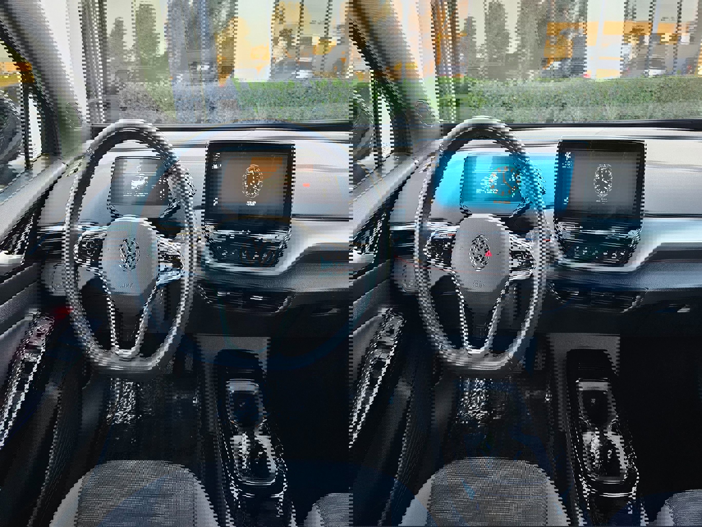 Used 2021 Volkswagen ID.4 Pro w/ ID.4 Protection Package image 22