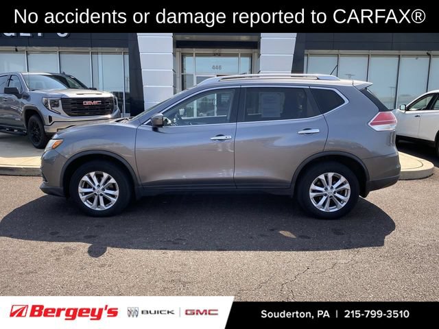 Used 2016 Nissan Rogue SV AWD/4WD image 2