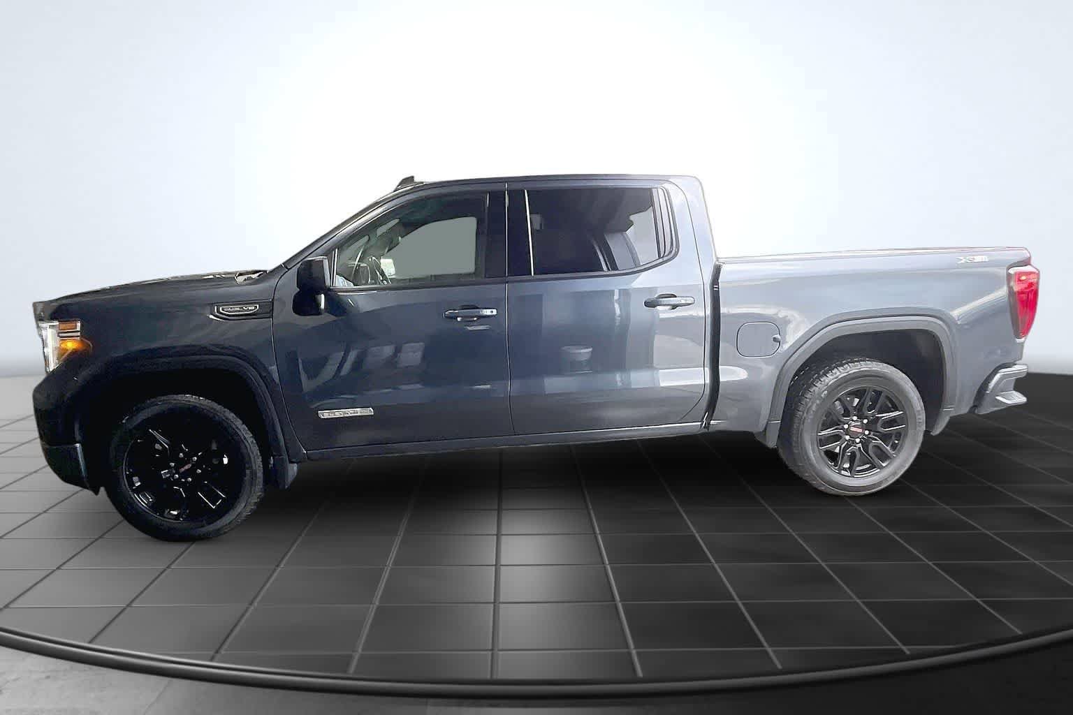 Used 2021 GMC Sierra 1500 Elevation w/ X31 Off-Road Package AWD/4WD image 3