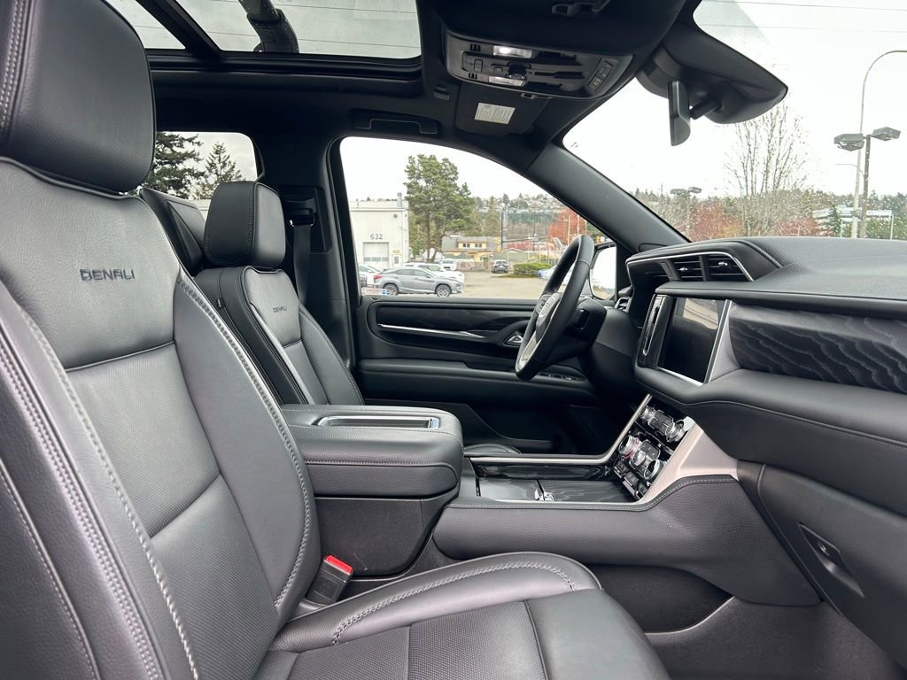 Used 2024 GMC Yukon Denali image 18