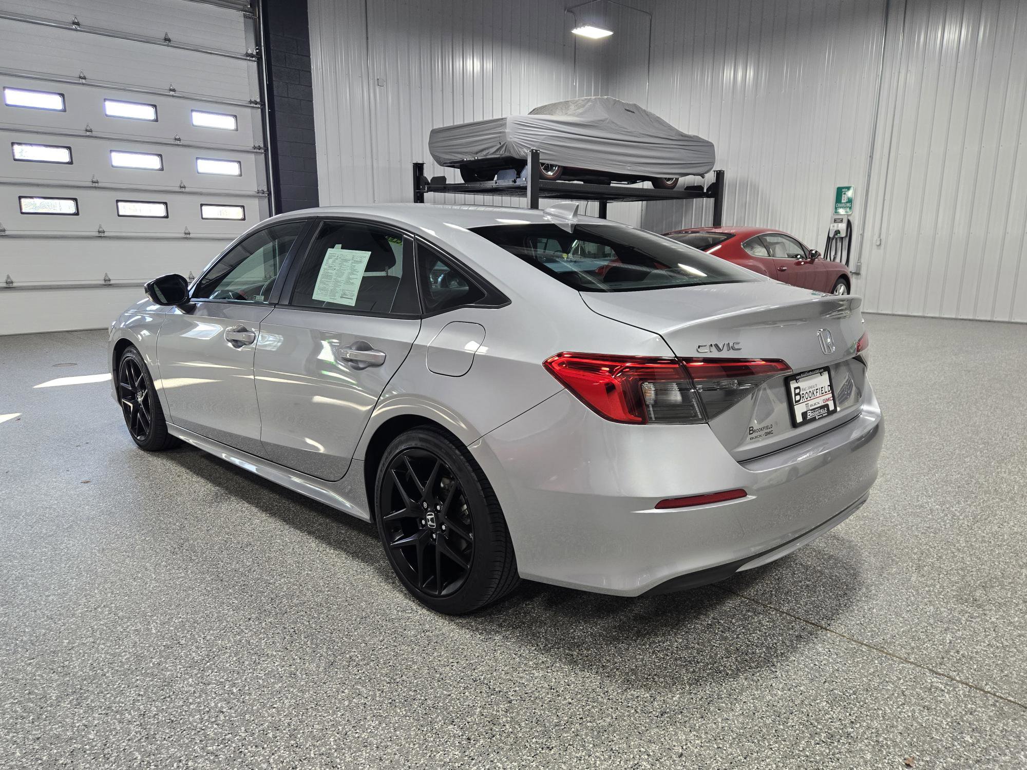 Used 2022 Honda Civic Sport image 3