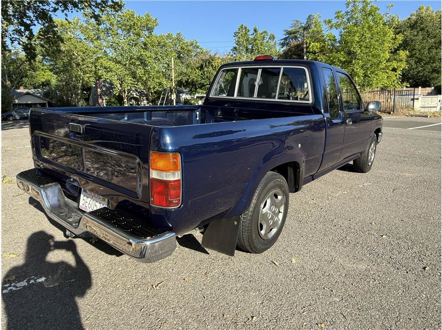 Used 1994 Toyota Pickup DX RWD image 7