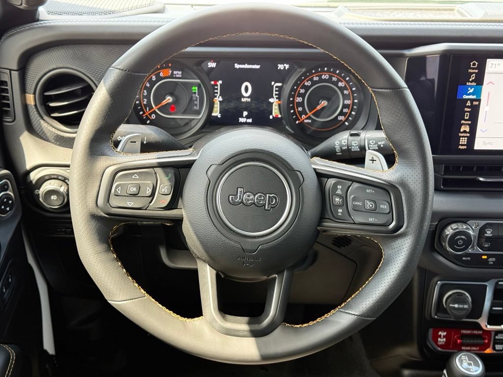 Used 2025 Jeep Wrangler Unlimited Rubicon 392 AWD/4WD image 29
