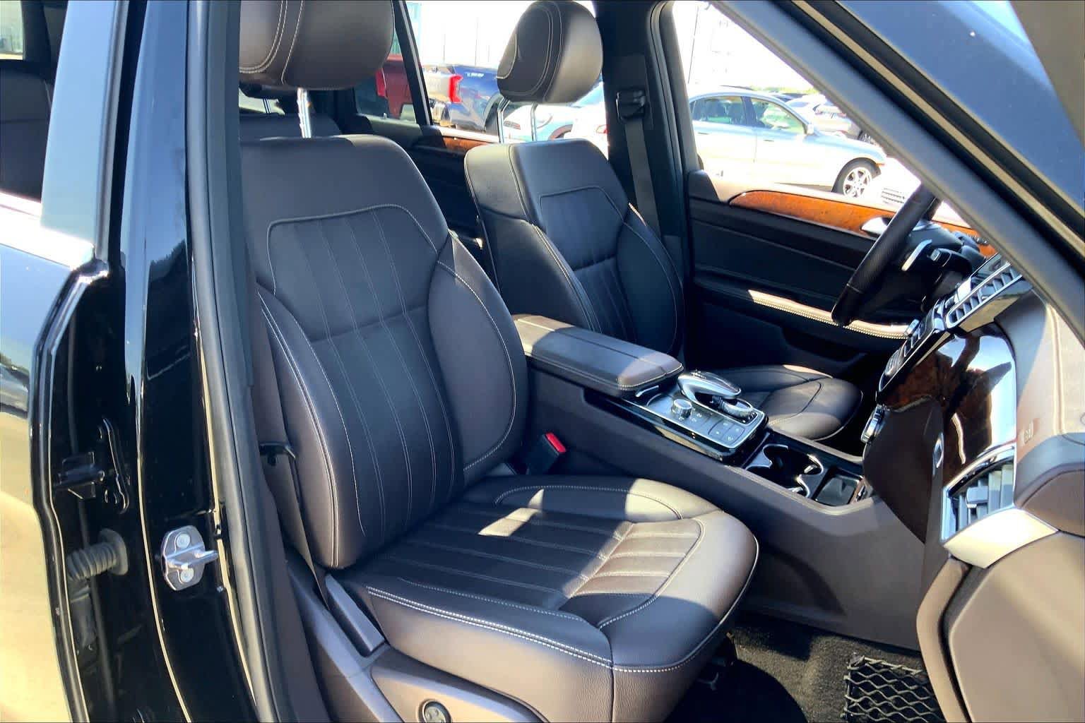 Used 2019 Mercedes-Benz GLS 450 4MATIC image 8