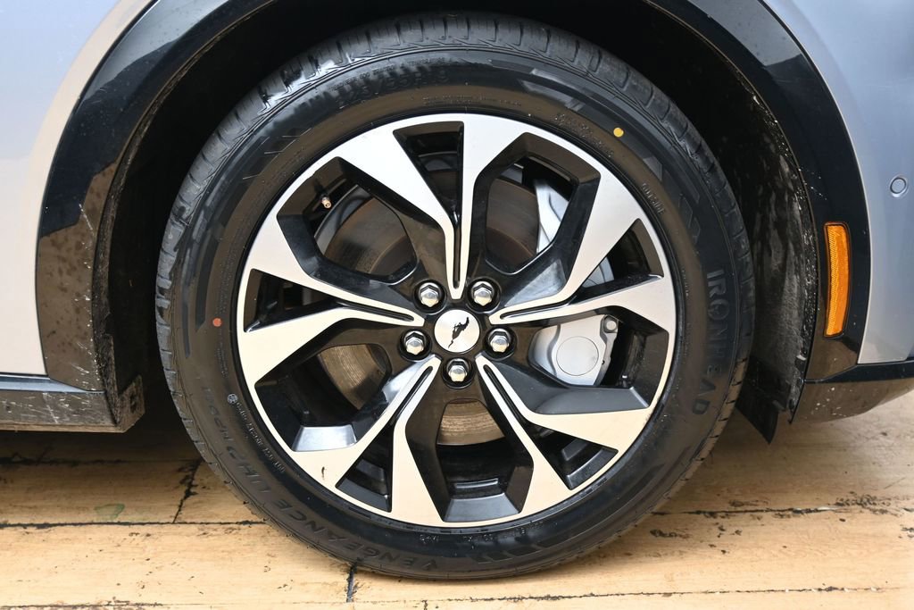 Used 2022 Ford Mustang Mach-E Premium AWD/4WD image 11