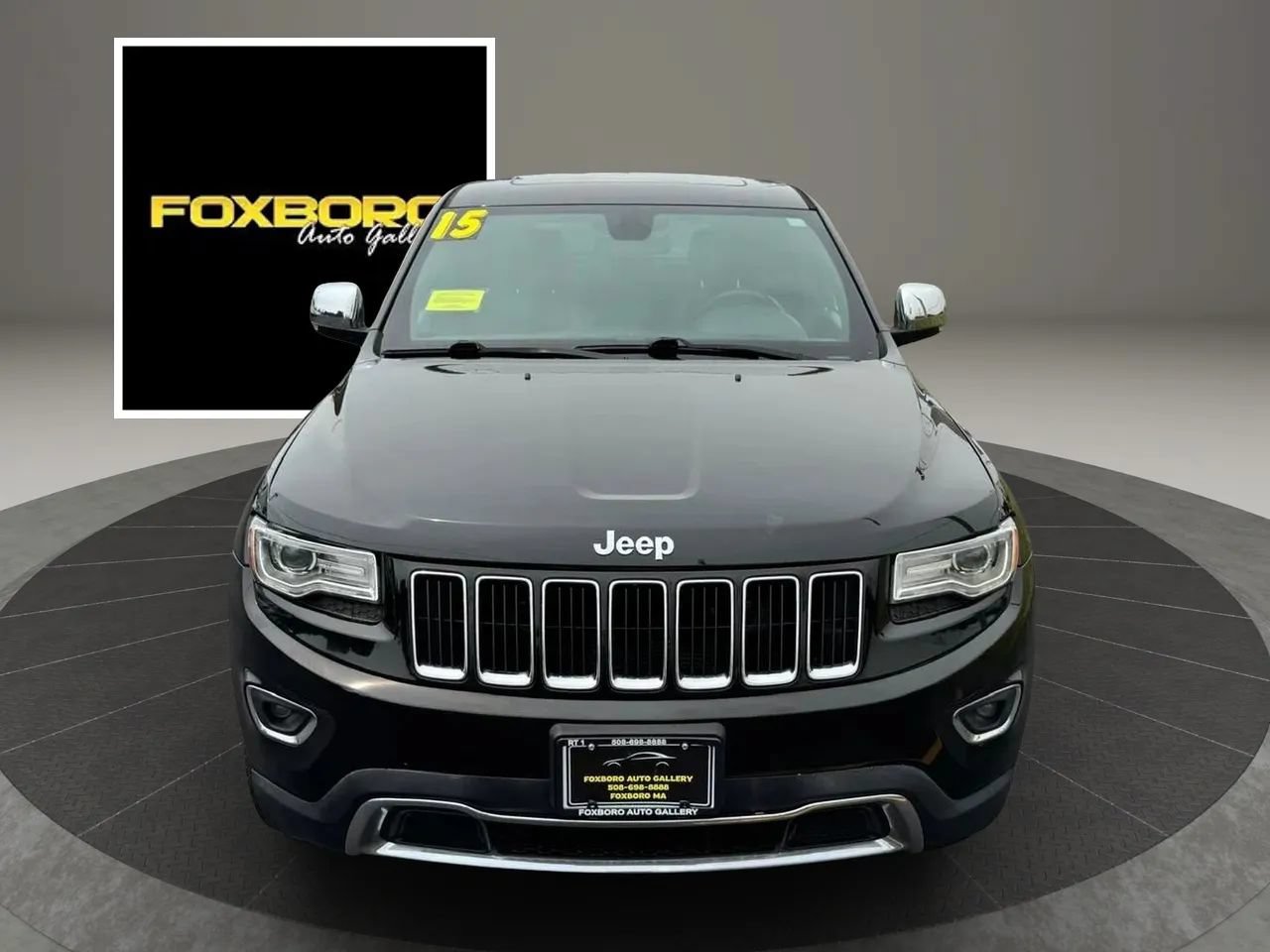 Used 2015 Jeep Grand Cherokee Limited w/ Luxury Group II AWD/4WD image 2