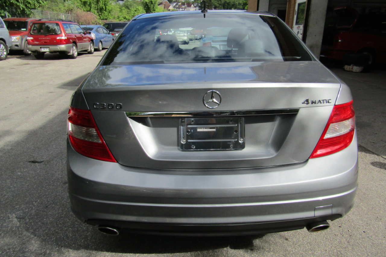 Used 2011 Mercedes-Benz C 300 4dr Sdn C 300 Sport 4MATIC image 12