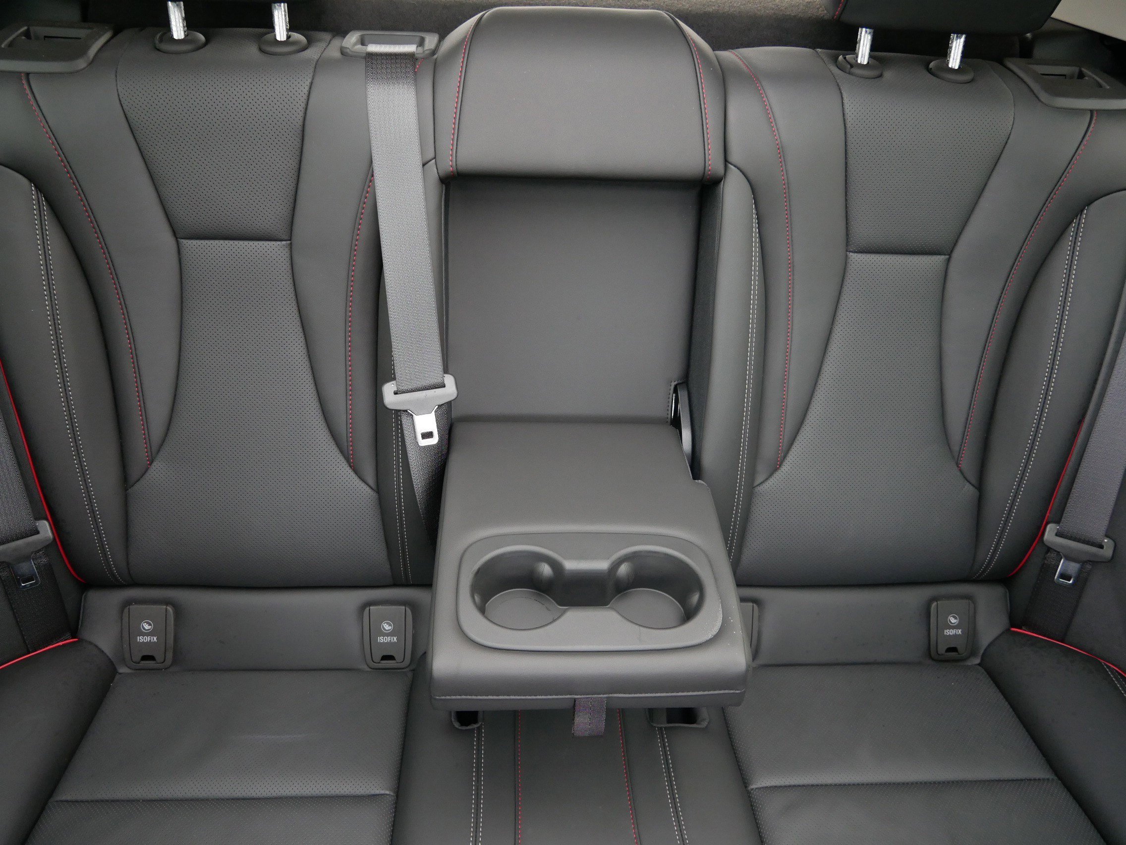 Used 2023 Buick Envision Essence w/ Technology Package I image 12