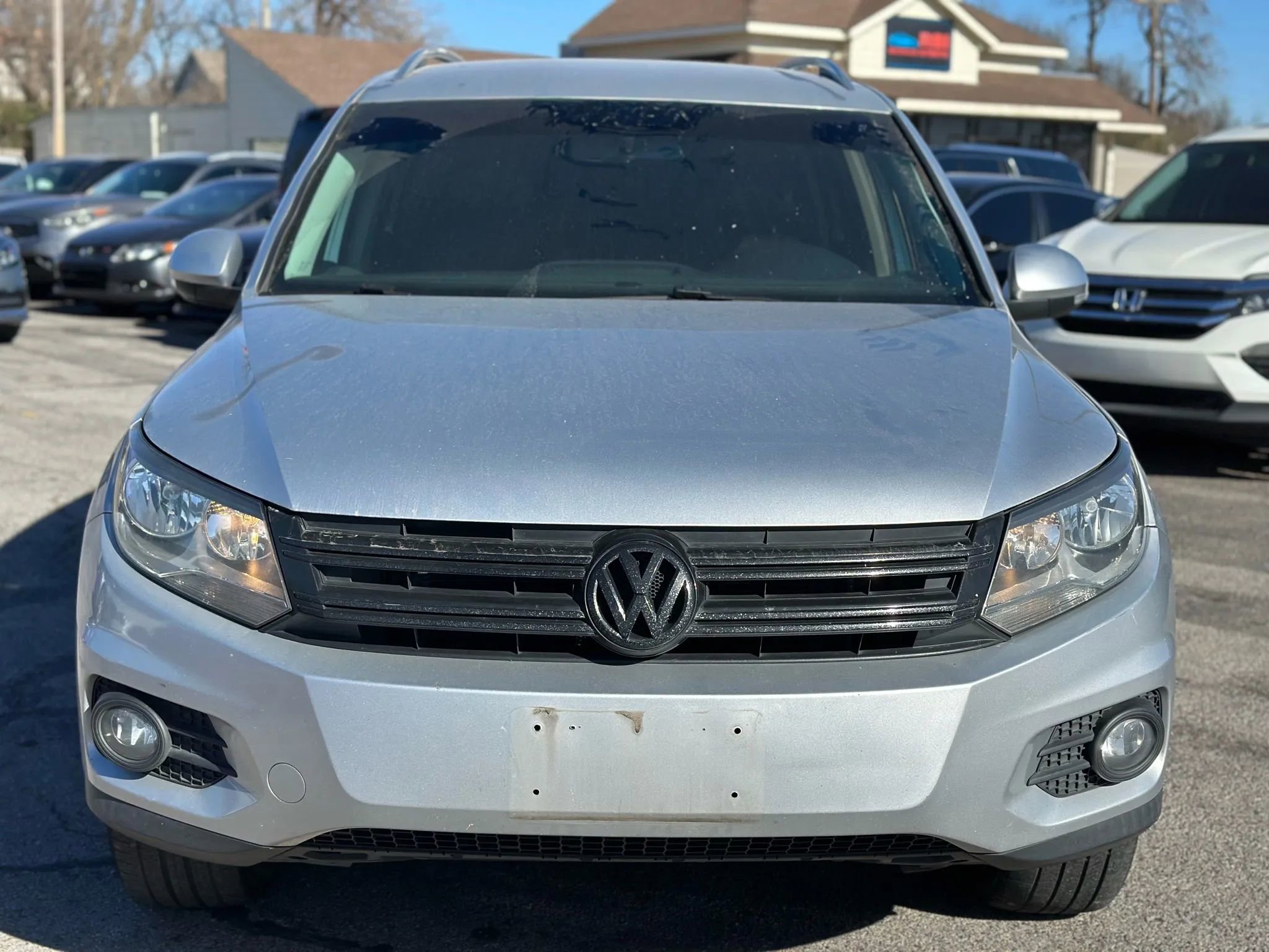 Used 2013 Volkswagen Tiguan SE AWD/4WD image 3