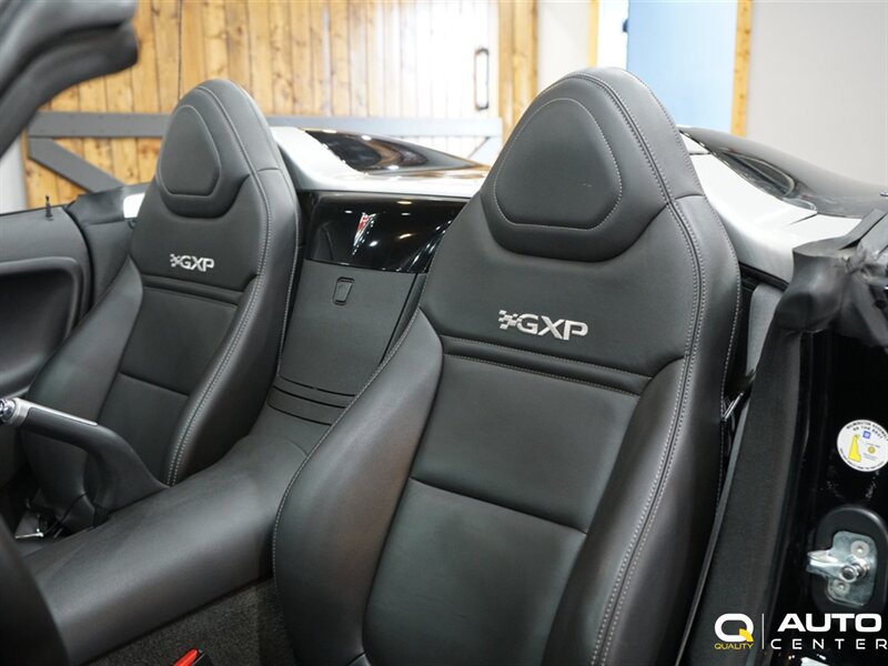 Used 2008 Pontiac Solstice GXP RWD image 15