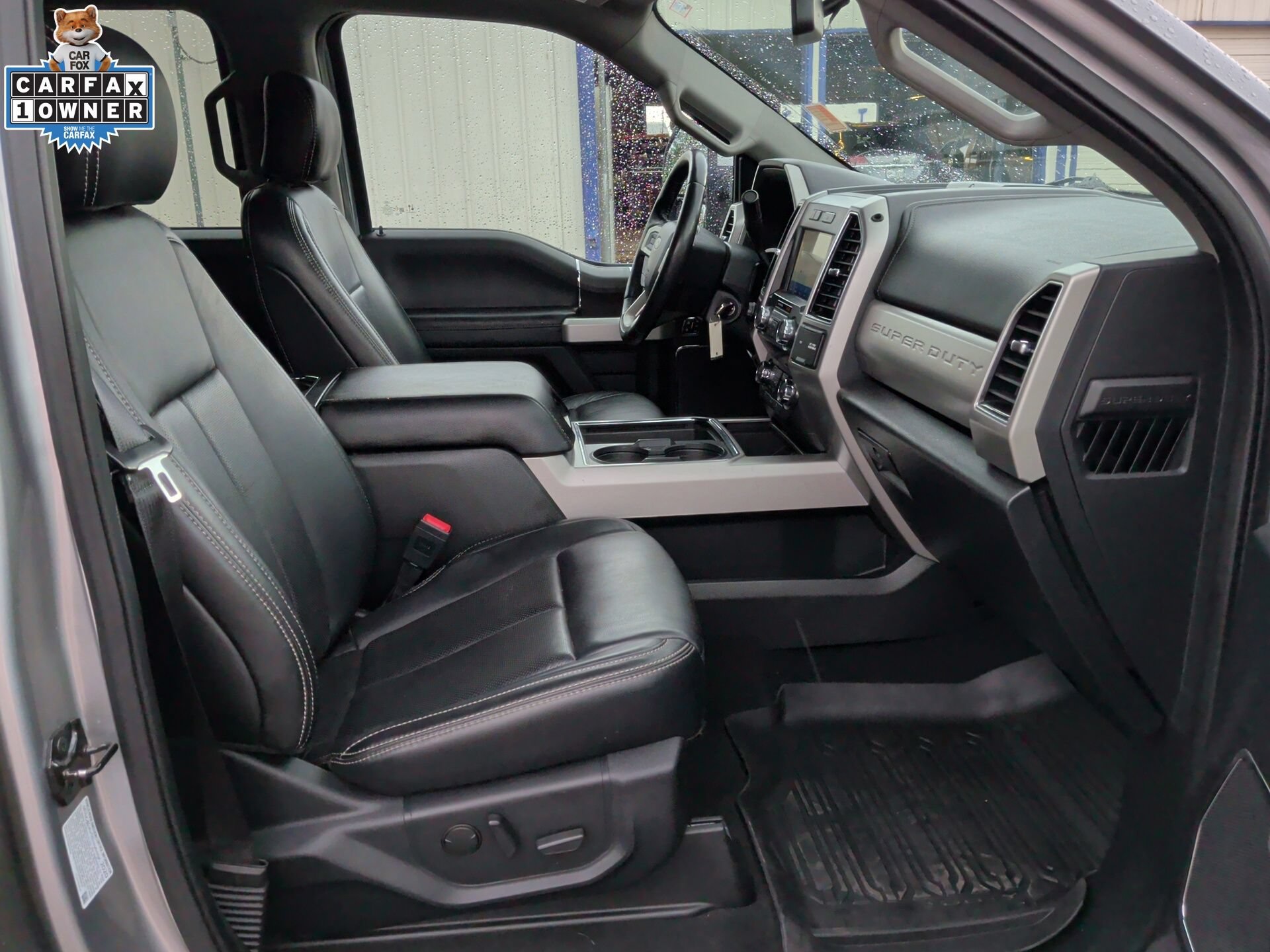 Certified 2020 Ford F550 4x4 Crew Cab Super Duty w/ Lariat Value Package image 19