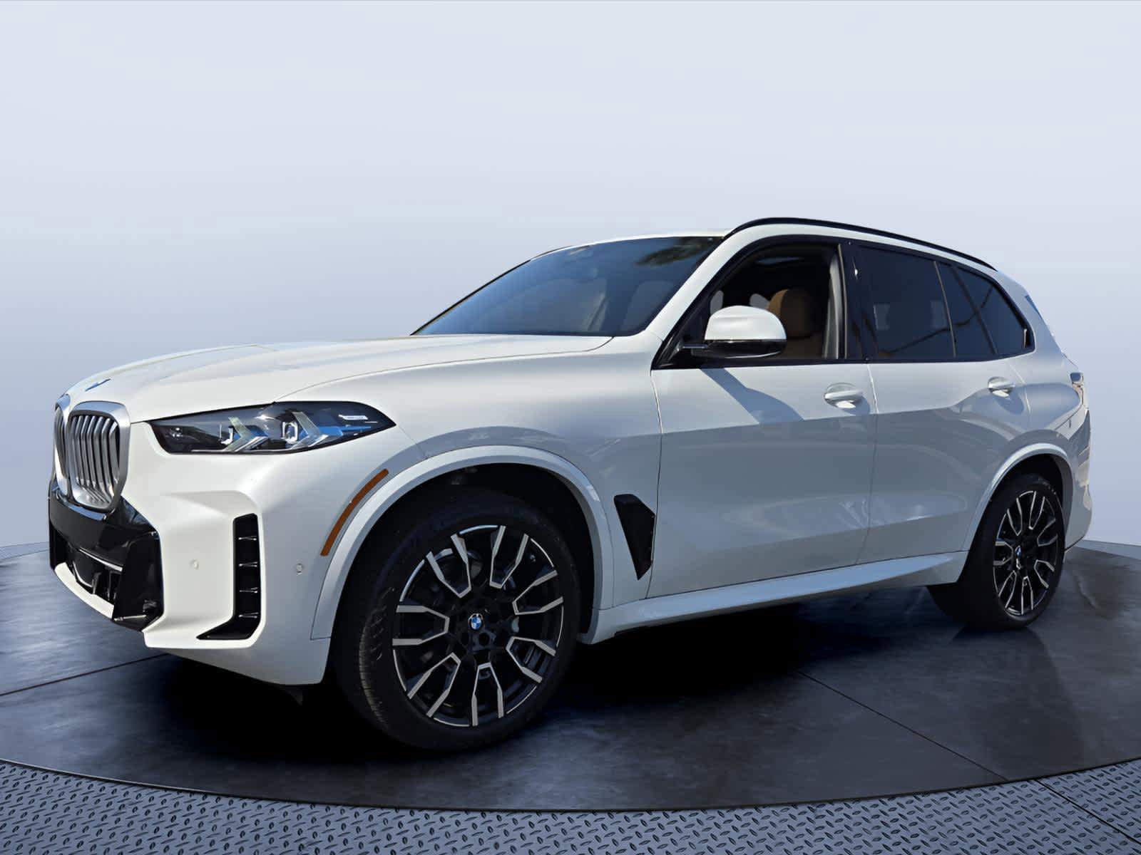 Certified 2026 BMW X5 sDrive40i w/ M Sport Package RWD image 2