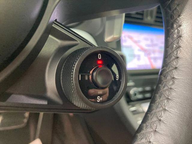 Used 2018 Porsche 911 Carrera S RWD image 12