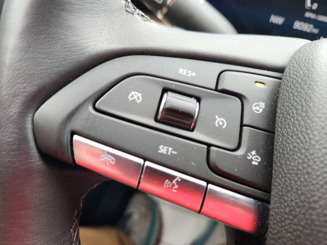 Used 2024 Cadillac XT4 Luxury image 40