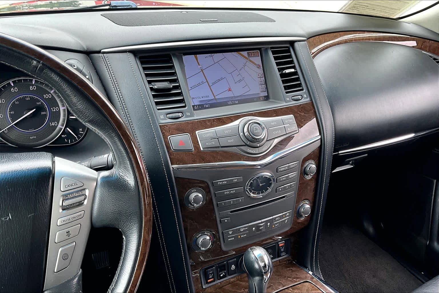 Used 2015 INFINITI QX80 4WD w/ Theater Package image 7