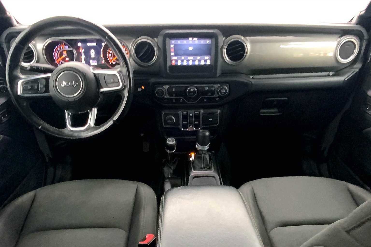 Used 2020 Jeep Wrangler Unlimited Sahara image 18