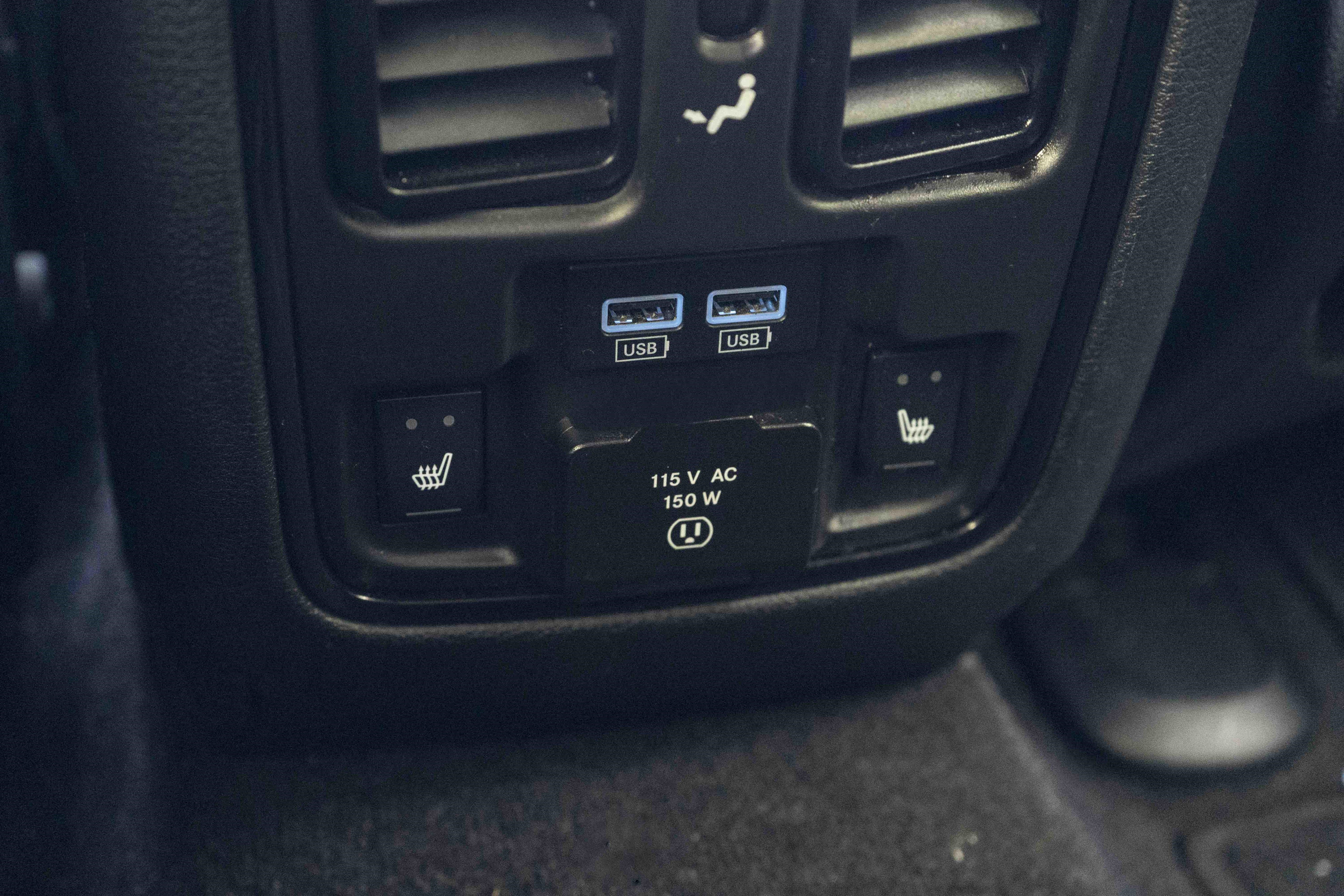 Used 2022 Dodge Durango R/T AWD/4WD image 39
