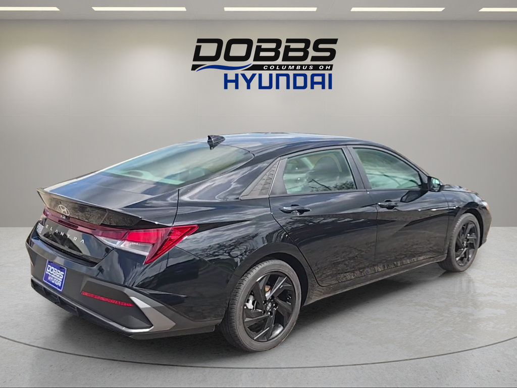 Certified 2026 Hyundai Elantra Sport FWD image 5