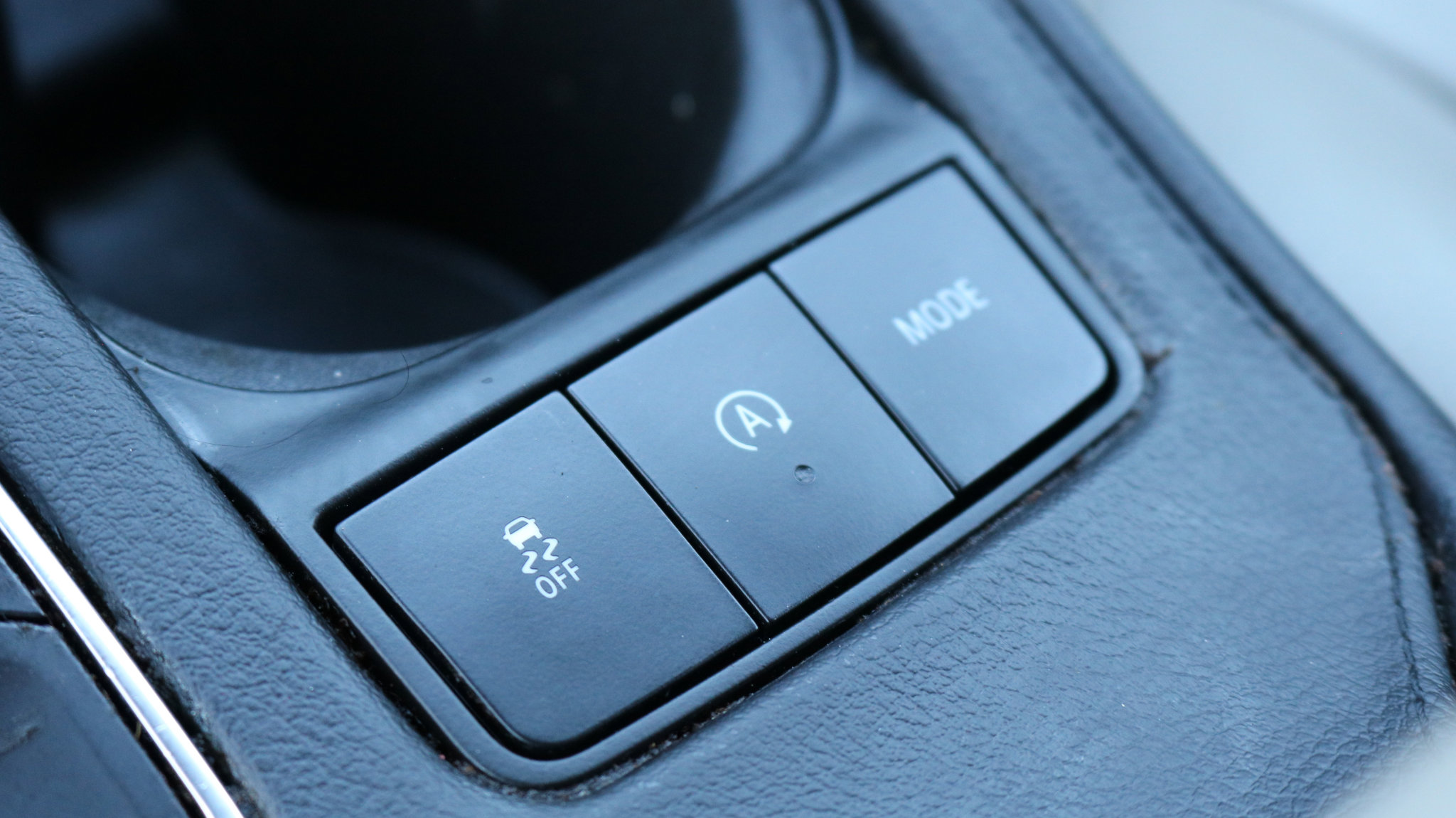 Used 2021 Cadillac XT4 Luxury w/ Cold Weather Package image 30