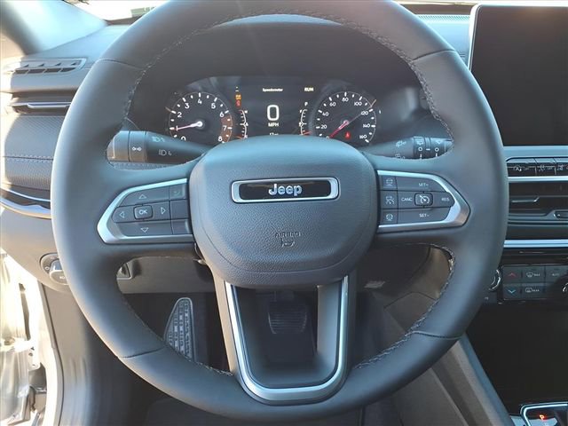 New 2026 Jeep Compass Limited AWD/4WD image 19