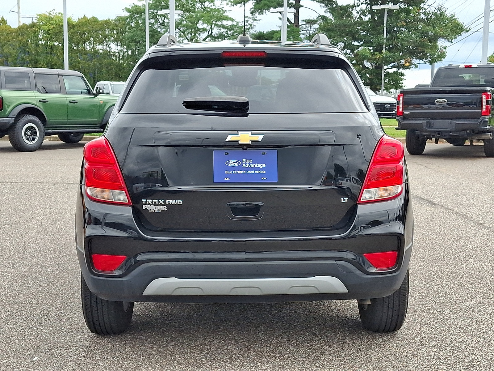 Used 2019 Chevrolet Trax LT w/ LT Convenience Package AWD/4WD image 8