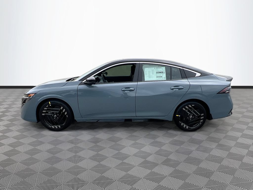New 2026 Nissan Sentra SR w/ SR Premium Package FWD image 4