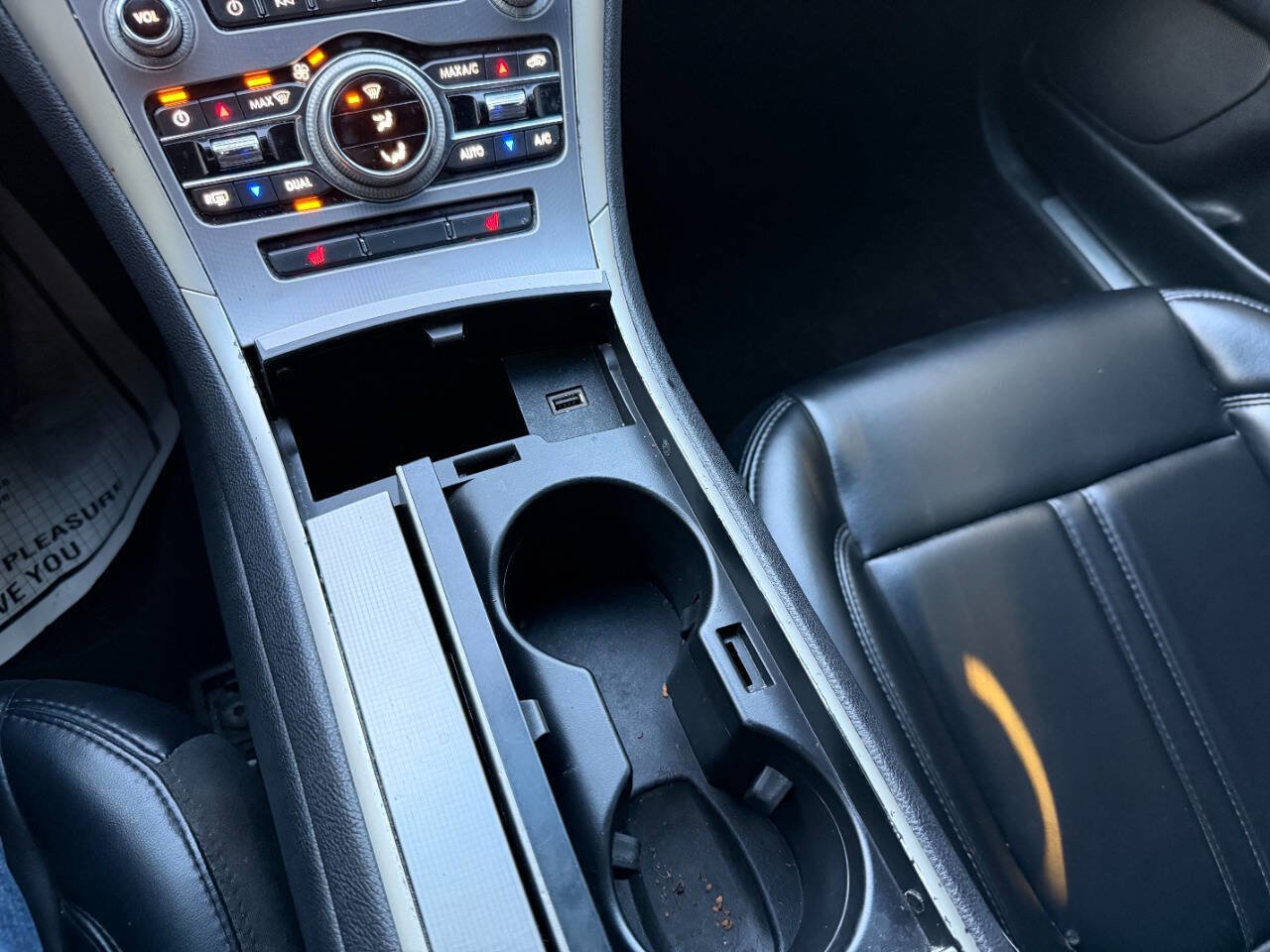 Used 2017 Lincoln MKZ Premiere image 51