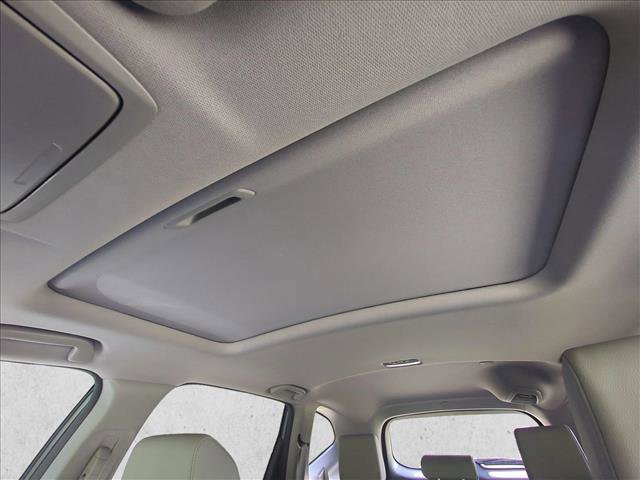 Used 2017 Honda CR-V EX-L image 16