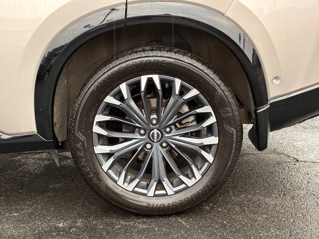 Used 2024 Nissan Rogue Platinum FWD image 51
