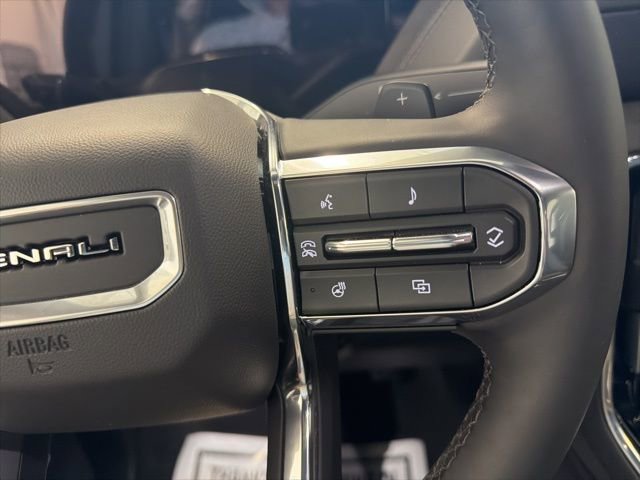 Used 2026 GMC Yukon XL Denali w/ Sun & Power Step Package image 38