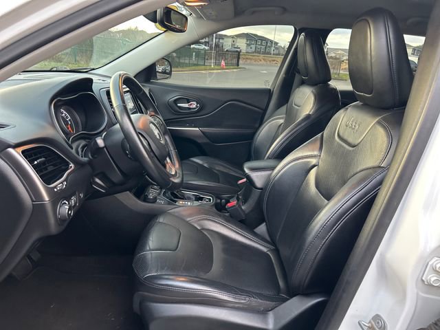 Used 2019 Jeep Cherokee Limited image 19