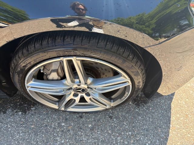 Used 2018 Mercedes-Benz E 300 4MATIC image 4